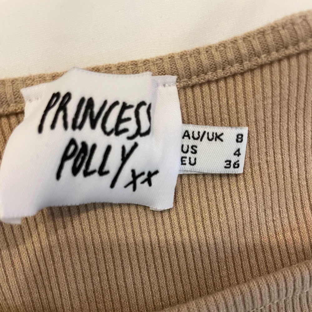 Princess Polly Tee - Picture 3 of 3